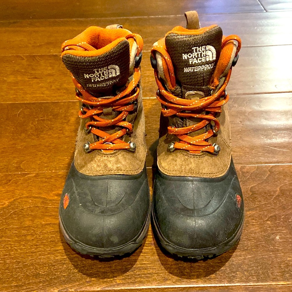 Kids North Face Heatseaker Winter Boots
